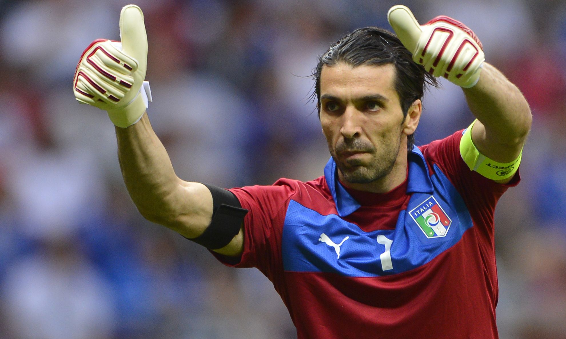 出了亮眼的 出了亮眼的